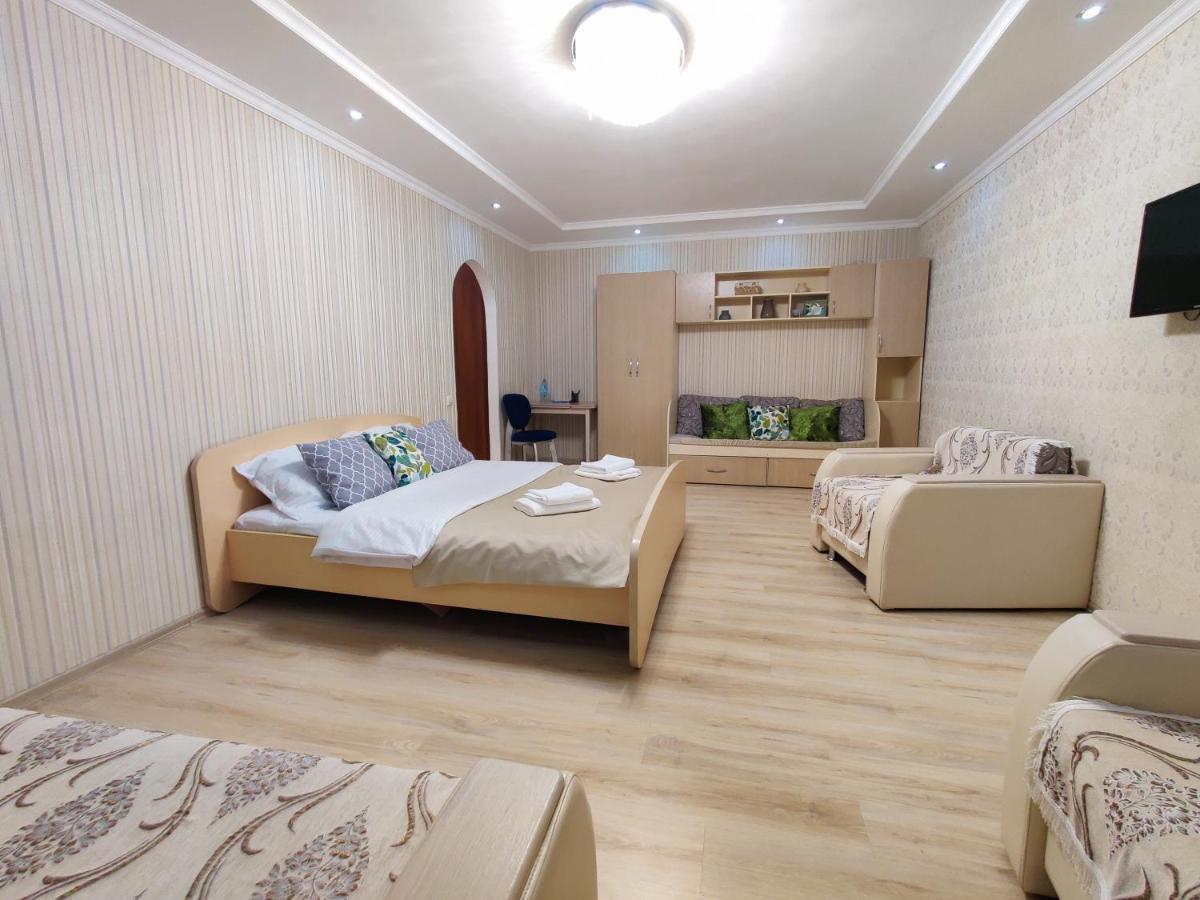 Emmaapart Comfort 55 Astana Exterior foto